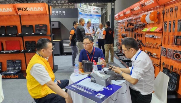 20载不忘初PG电子心芳华绽放 68万专业买家见证强势回归 2023中国国际五金展圆满落幕(图5)
