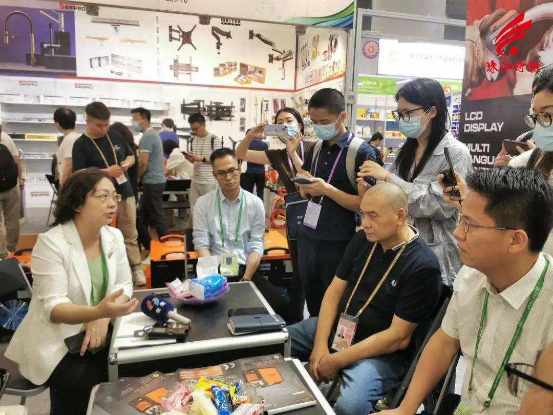PG电子里水24家名企参展广交会意向成交超2亿元！(图1)